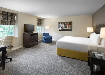 Andover Inn hotel thumbnail 4