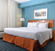 Fairfield Inn & Suites Marriott Effingham hotel detail image 3