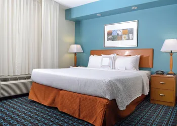 Fairfield Inn & Suites Marriott Effingham hotel thumbnail 3