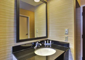Fairfield Inn By Marriott Ann Arbor hotel thumbnail 5