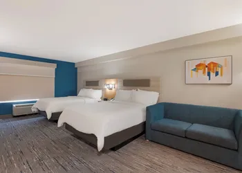 Holiday Inn Express & Suites Lexington by IHG hotel thumbnail 7