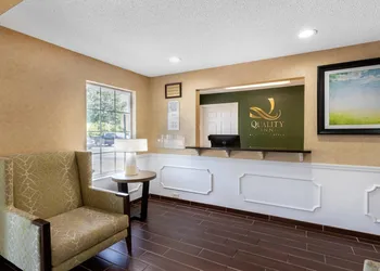 Quality Inn Cheraw hotel thumbnail 2