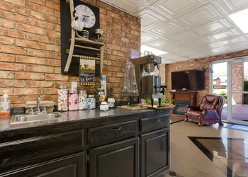 Rodeway Inn Branson, Brick House hotel thumbnail 4