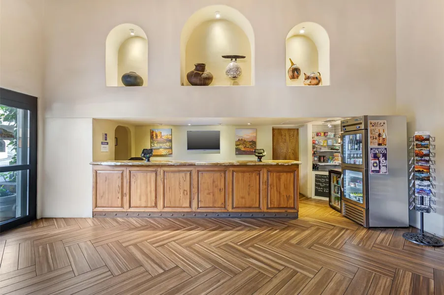 Best Western Plus Arroyo Roble Hotel & Creekside Villas hotel detail image 2