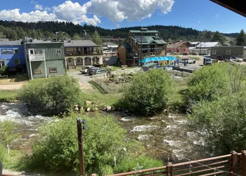 The Boulder Creek Lodge hotel thumbnail 2