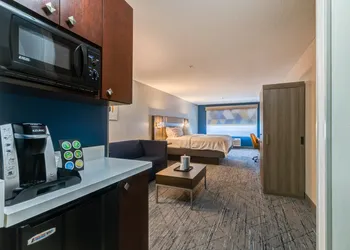 Holiday Inn Express Salinas by IHG hotel thumbnail 6