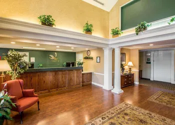 Quality Inn Greeneville - Tusculum hotel thumbnail 2