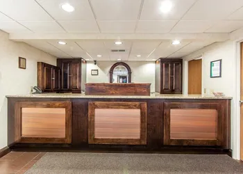 Quality Inn Chillicothe hotel thumbnail 3