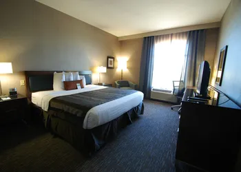 Wingate by Wyndham Bismarck hotel thumbnail 4