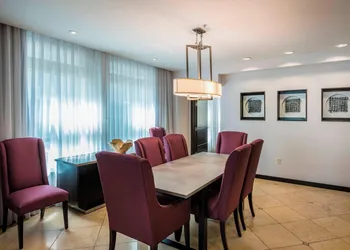 Courtyard by Marriott Tulsa Downtown hotel thumbnail 4
