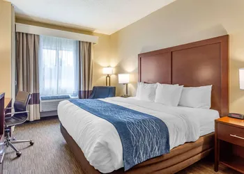 Comfort Inn Rockford near Casino District hotel thumbnail 8