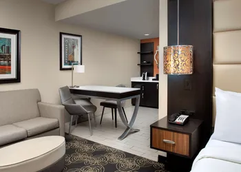 Embassy Suites by Hilton Knoxville West hotel thumbnail 4
