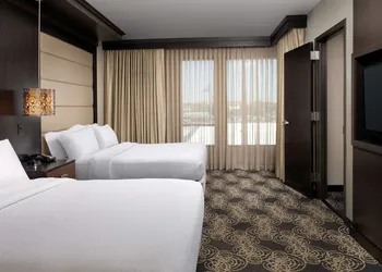 Embassy Suites by Hilton Knoxville West hotel thumbnail 5