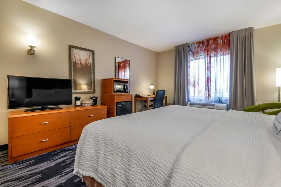 Fairfield Inn & Suites Holiday Tarpon Springs hotel detail image 2