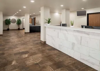 Travelodge by Wyndham Dexter hotel thumbnail 3