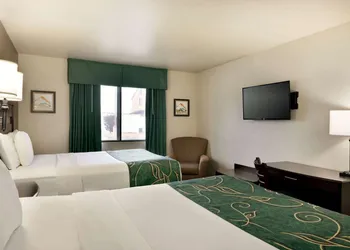 Travelodge by Wyndham Dexter hotel thumbnail 8