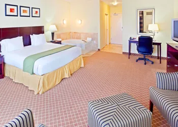 Holiday Inn Express Chehalis-Centralia by IHG hotel thumbnail 5