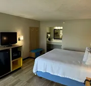 Days Inn by Wyndham Crystal River hotel detail image 4