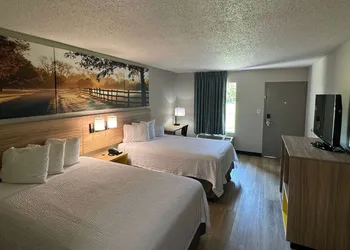 Days Inn by Wyndham Crystal River hotel thumbnail 5