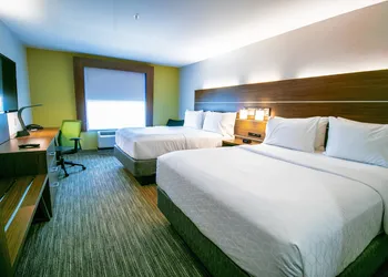 Holiday Inn Express Hotel & Suites, a Baton Rouge-Port Allen by IHG hotel thumbnail 3