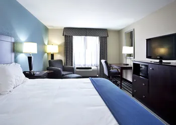 Holiday Inn Express Hotel & Suites, a Baton Rouge-Port Allen by IHG hotel thumbnail 7