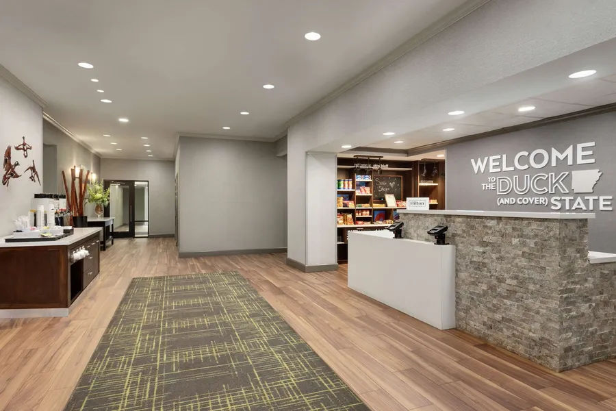 Hampton Inn and Suites Pine Bluff hotel detail image 2