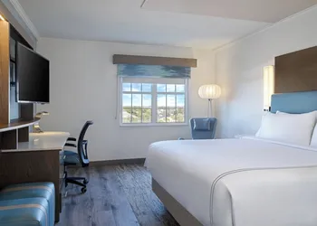 EVEN Hotel Sarasota-Lakewood Ranch by IHG hotel thumbnail 6