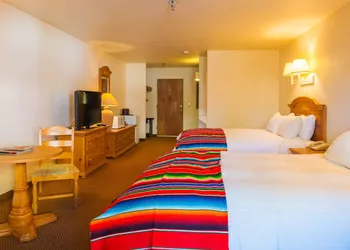 El Pueblo Lodge hotel thumbnail 7