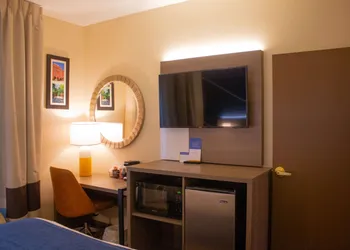 Country Inn & Suites by Radisson, Rock Falls, IL hotel thumbnail 5