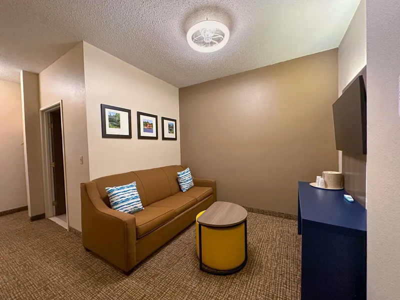 Country Inn & Suites by Radisson, Rock Falls, IL hotel detail image 6