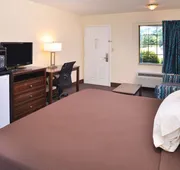 Americas Best Value Inn Batesville hotel detail image 7