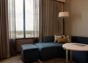 Winston-Salem Marriott hotel thumbnail 7