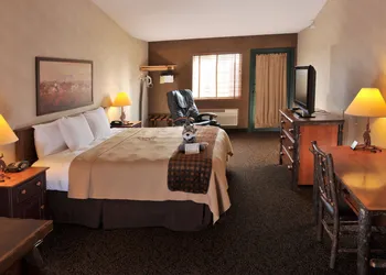 Stoney Creek Hotel St. Joseph hotel thumbnail 3