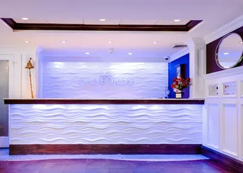Danfords Hotel and Marina hotel thumbnail 2