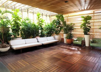 The Laylow Waikiki, Autograph Collection hotel thumbnail 5