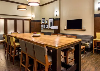 Hampton Inn & Suites Boulder-North hotel thumbnail 3