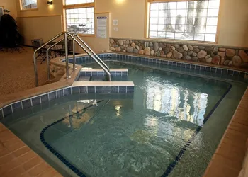 Whitefish Lodge and Suites hotel thumbnail 8