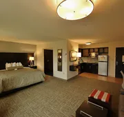 Staybridge Suites Liverpool Syracuse by IHG hotel detail image 7