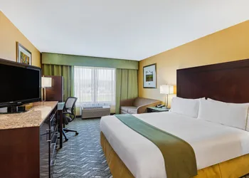 Holiday Inn Express Hotel & Suites San Jose-Morgan Hill by IHG hotel thumbnail 6