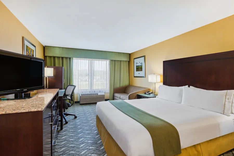 Holiday Inn Express Hotel & Suites San Jose-Morgan Hill by IHG hotel detail image 6
