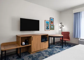 Hampton Inn & Suites Southern Pines-Pinehurst hotel thumbnail 4