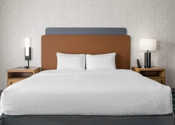 Hampton Inn & Suites Southern Pines-Pinehurst hotel thumbnail 6
