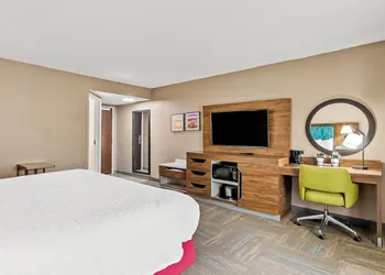 Hampton Inn Princeton hotel thumbnail 4