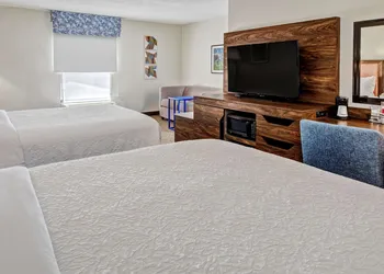 Hampton Inn Van Buren hotel thumbnail 4