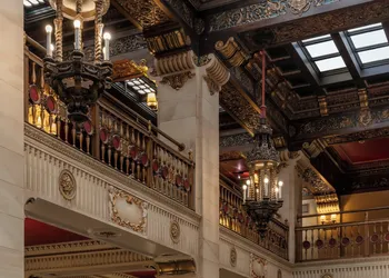 Davenport Hotel, Autograph Collection hotel thumbnail 2