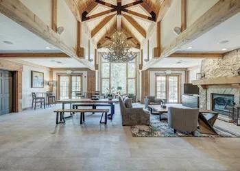 Mountain Thunder Lodge, A Vail Resorts Property hotel thumbnail 3