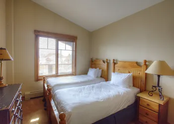 Mountain Thunder Lodge, A Vail Resorts Property hotel thumbnail 6