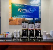Hampton Inn & Suites Hopkinsville hotel detail image 4