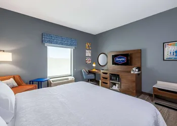 Hampton Inn & Suites Hopkinsville hotel thumbnail 5