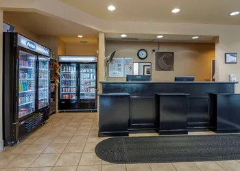 Comfort Inn Sturgeon Falls hotel thumbnail 3